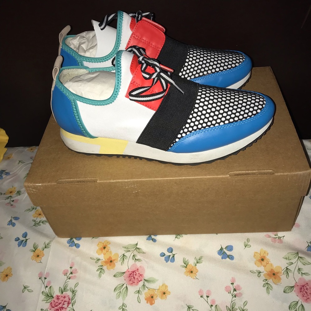 Multicolor Steve madden sneakers